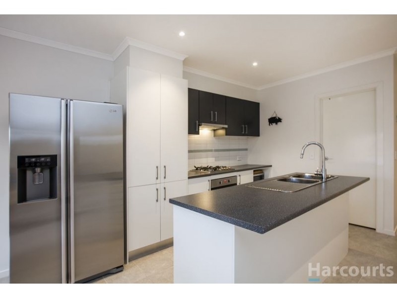 11 Ava Terrace, Epping VIC 3076