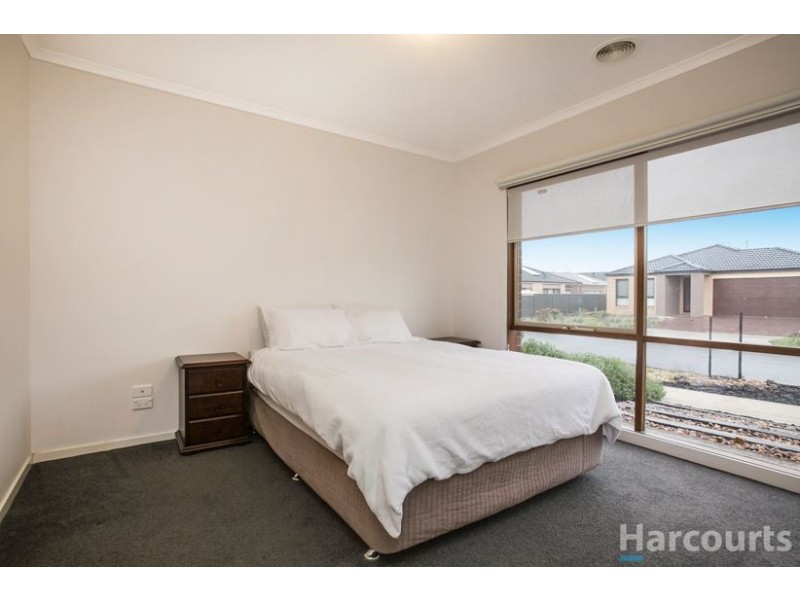 11 Ava Terrace, Epping VIC 3076
