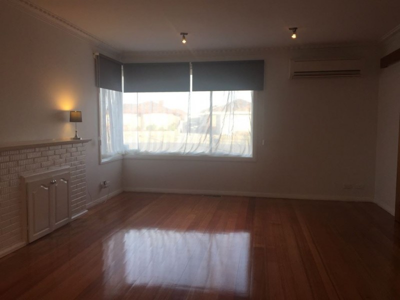 17 Kalara Close, Lalor VIC 3075