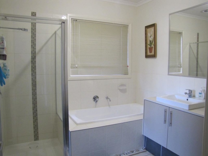 20 Nuthall Way, Epping VIC 3076