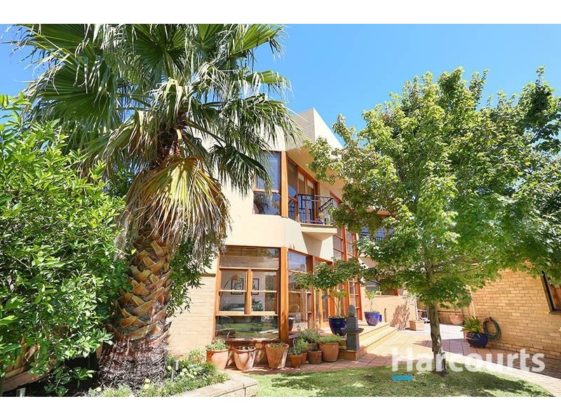 12 McLeod Street, Thomastown VIC 3074