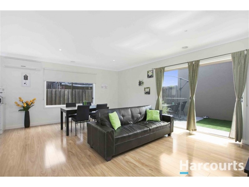 8/10 Garth Place, Epping VIC 3076