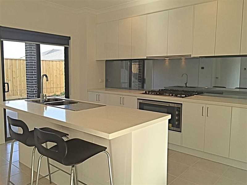 45 Stoke Circuit, Epping VIC 3076