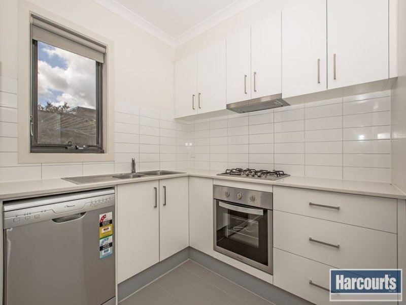 27 Pasture Crescent, Mernda VIC 3754