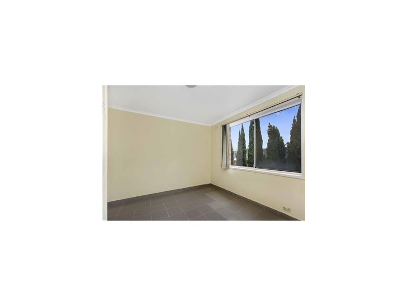 10/13 Passfield Street, Brunswick VIC 3056