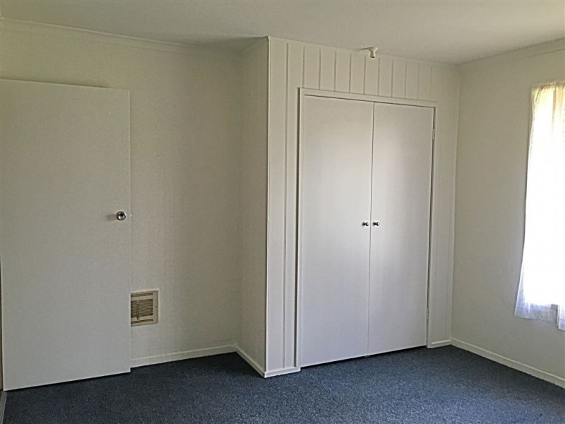 18 Memorial Avenue, Epping VIC 3076