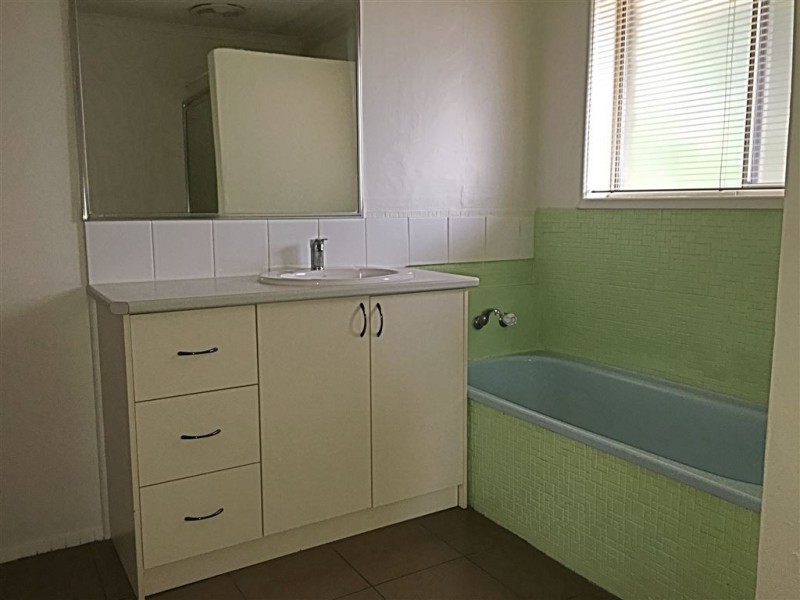 18 Memorial Avenue, Epping VIC 3076