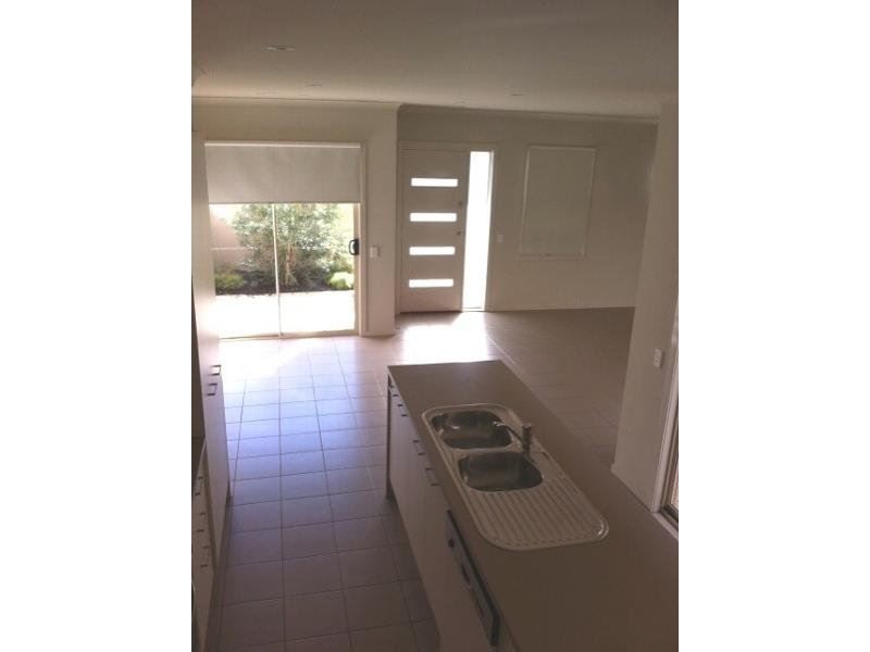 7 Mujeres Walk, Epping VIC 3076