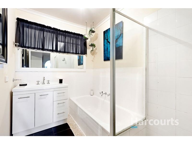 22 Lynne Street, Lalor VIC 3075