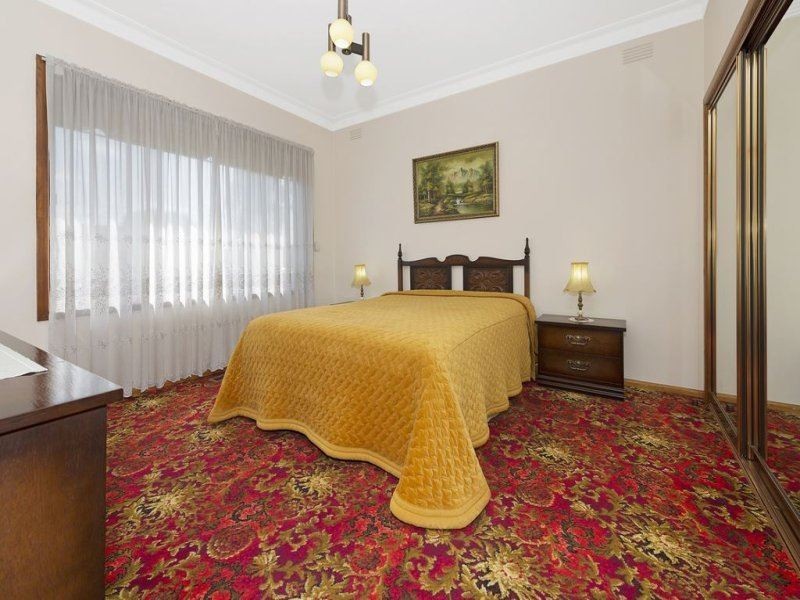 51 Alexander Avenue, Thomastown VIC 3074