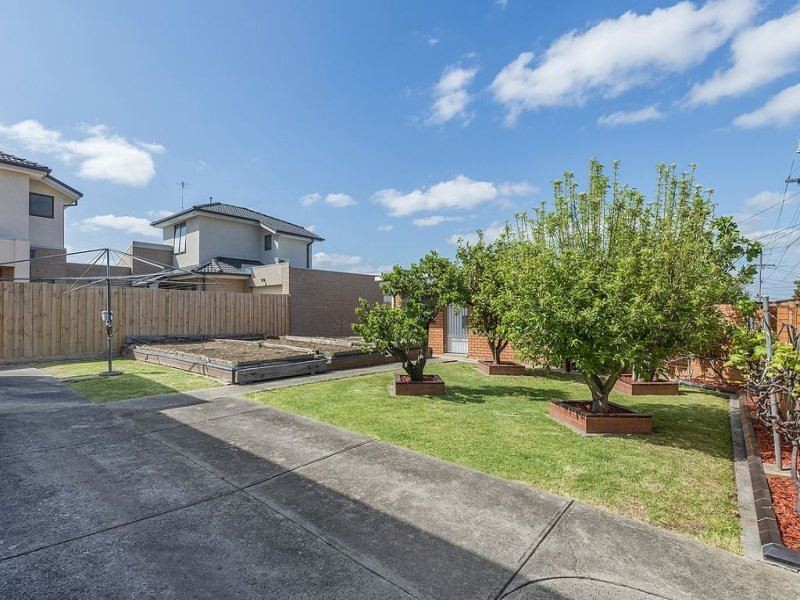 51 Alexander Avenue, Thomastown VIC 3074
