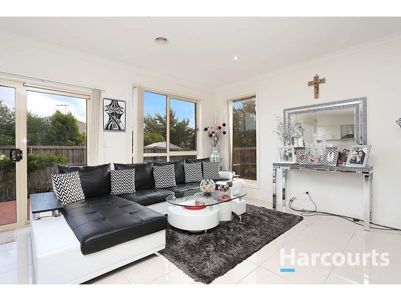 12 Dunolly Street, Epping VIC 3076