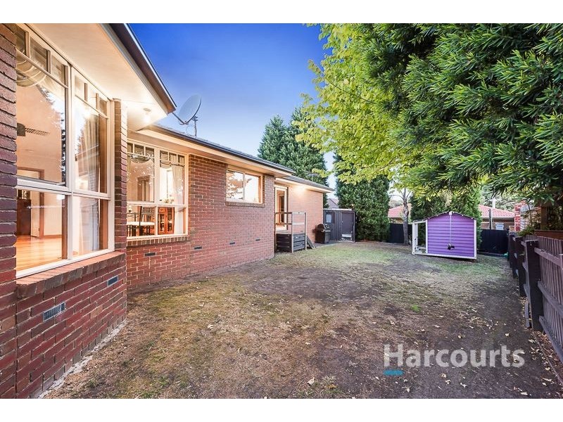 4 Edgware Court, Epping VIC 3076
