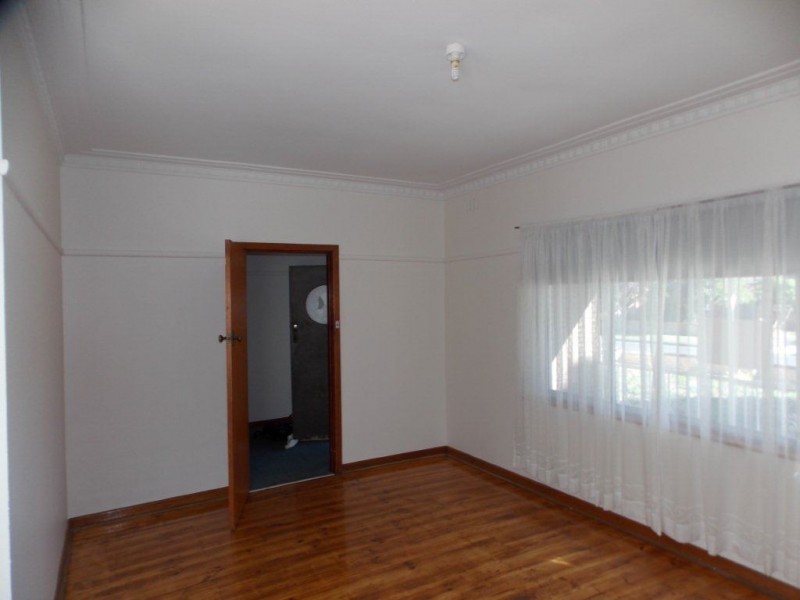 1/23 Central Avenue, Thomastown VIC 3074