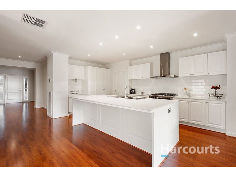 37 Hathfelde Boulevard, Mernda VIC 3754