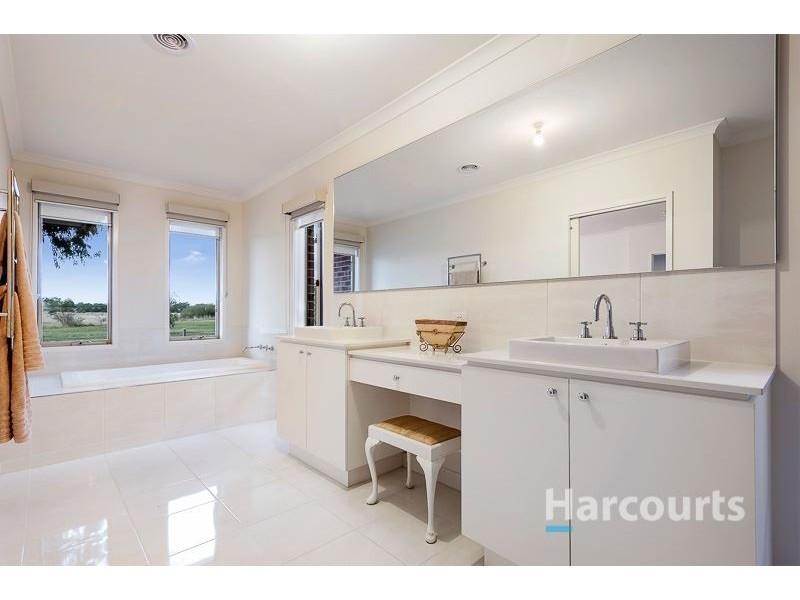 37 Hathfelde Boulevard, Mernda VIC 3754