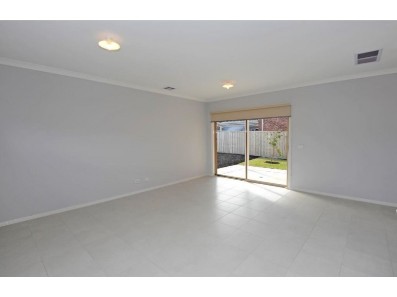 16 Formula Drive, Epping VIC 3076
