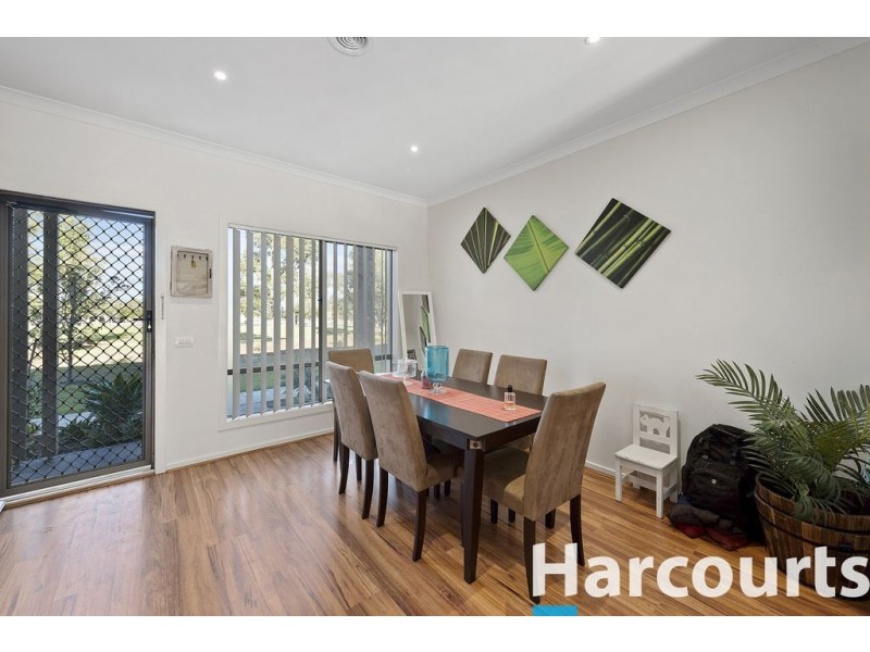 18 Andover Lane, Craigieburn VIC 3064