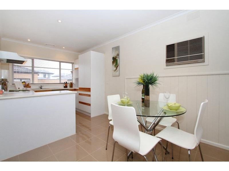 1/120 Mount View Road, Lalor VIC 3075