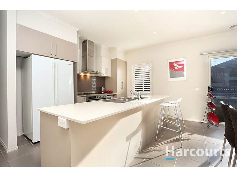 17 Callaway Crescent, Mernda VIC 3754