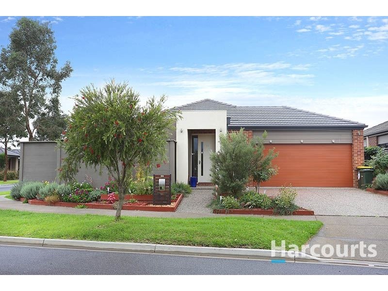 17 Callaway Crescent, Mernda VIC 3754