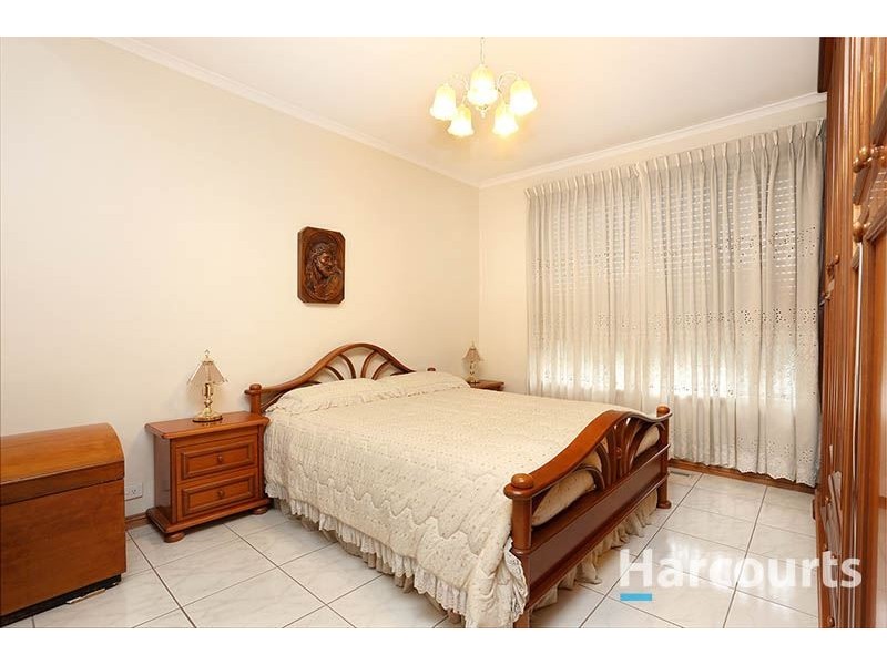 61 Barry Road, Thomastown VIC 3074