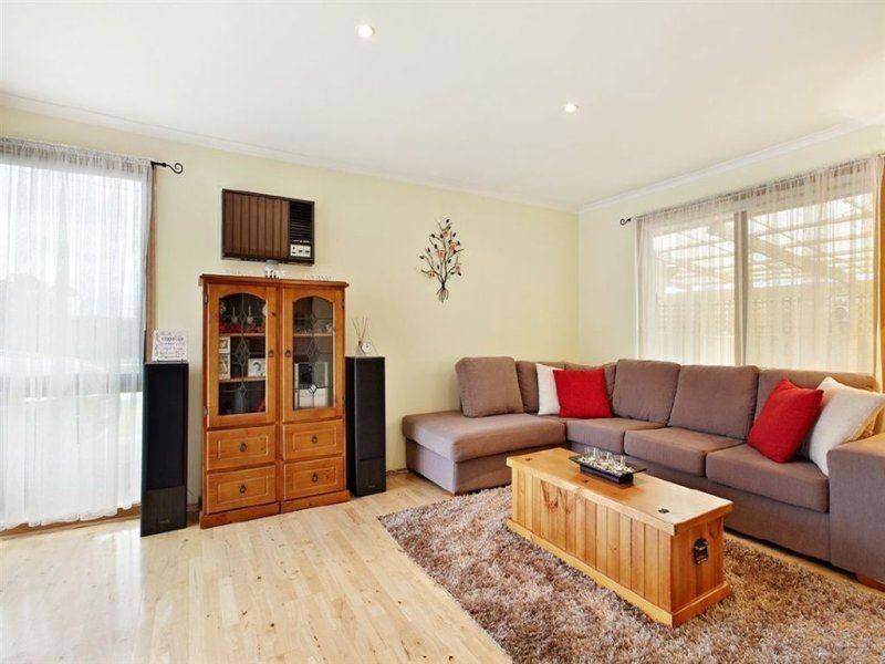 2 Irons Court, Epping VIC 3076