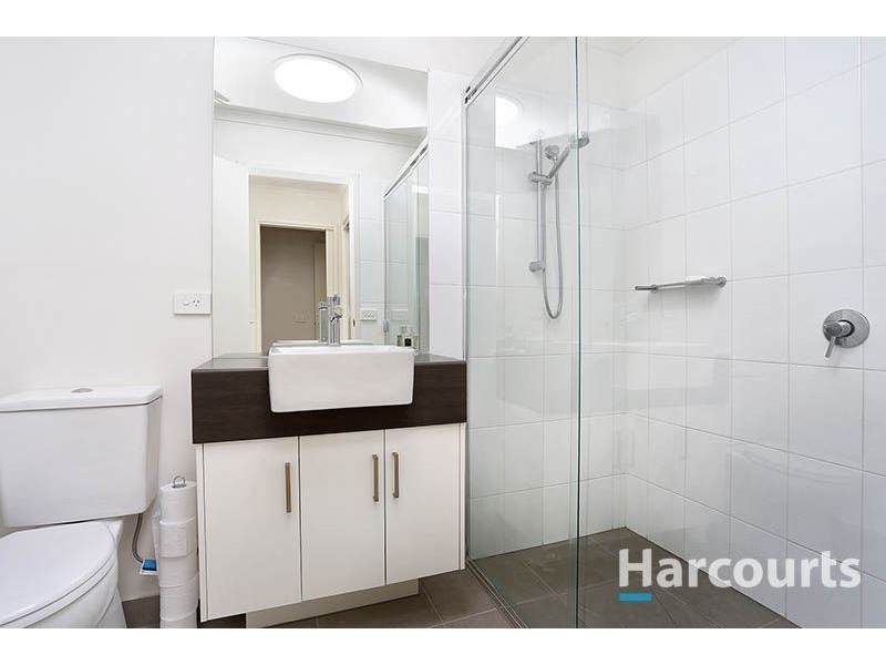 8 Grandstand Way, Wollert VIC 3750