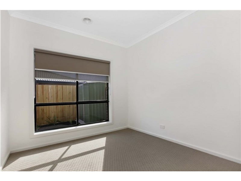 14 Garth Place, Epping VIC 3076