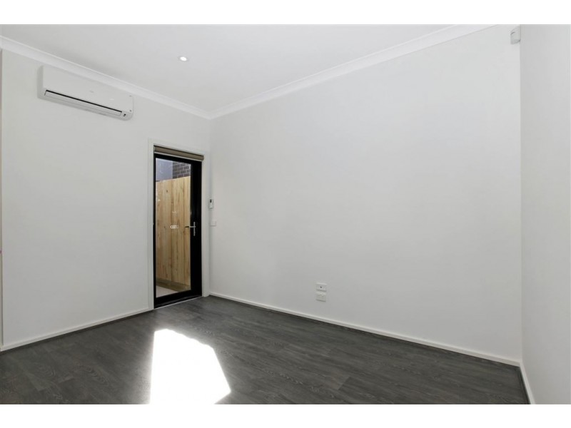 14 Garth Place, Epping VIC 3076