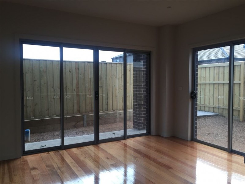 3/13 Blainey Crescent, Epping VIC 3076