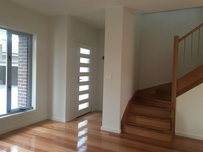 3/13 Blainey Crescent, Epping VIC 3076