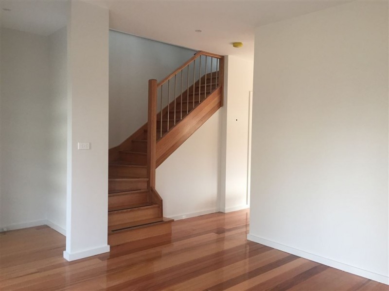 3/13 Blainey Crescent, Epping VIC 3076