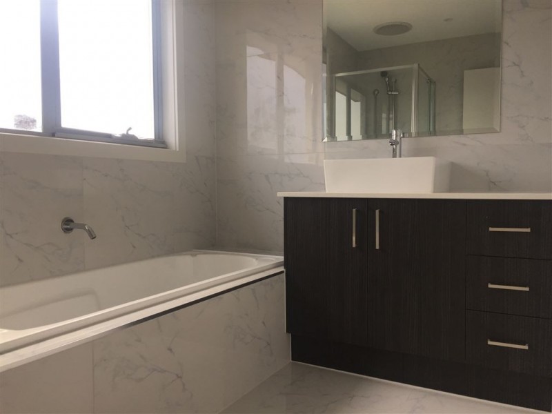 3/13 Blainey Crescent, Epping VIC 3076