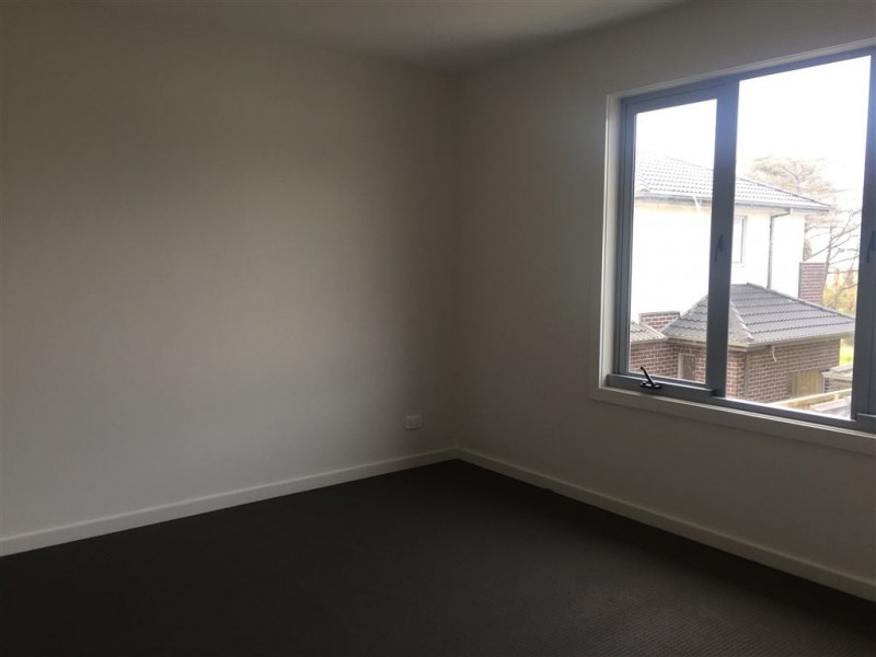 3/13 Blainey Crescent, Epping VIC 3076