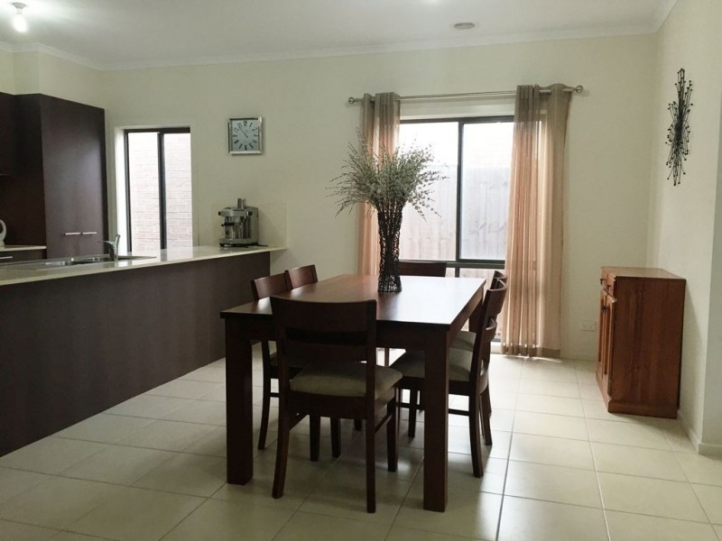 12 Lapis Chase, Epping VIC 3076