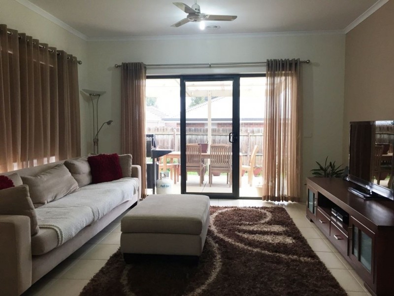 12 Lapis Chase, Epping VIC 3076