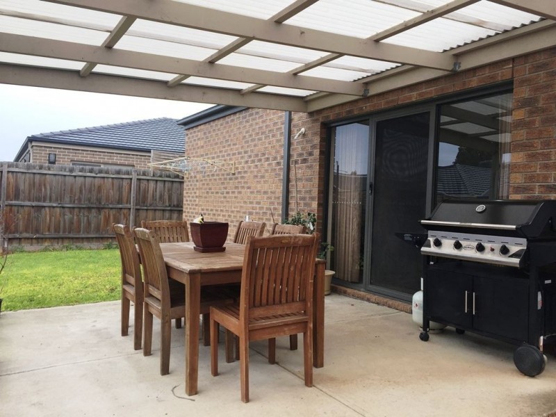 12 Lapis Chase, Epping VIC 3076