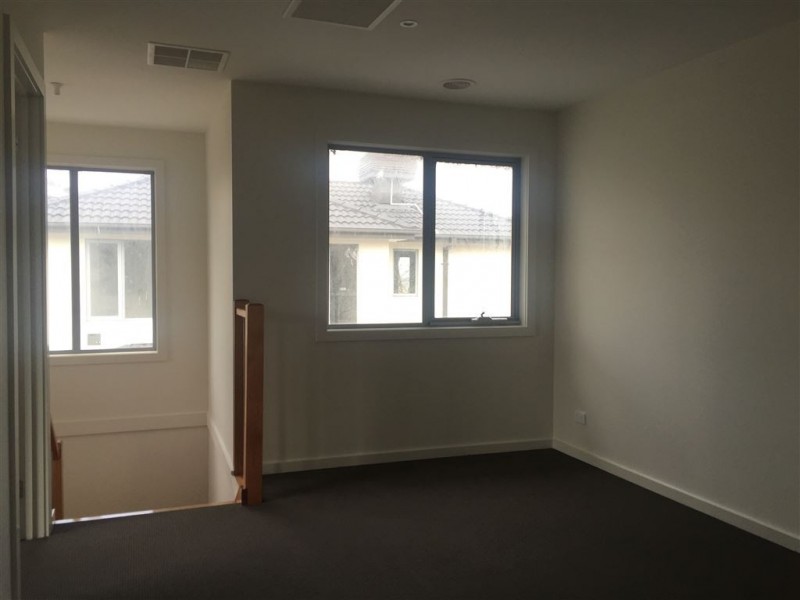 5/3 Redding Rise, Epping VIC 3076