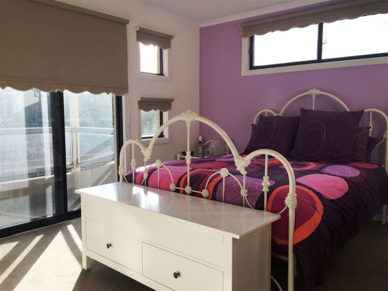 6/13 Viewgrand Boulevard, Epping VIC 3076