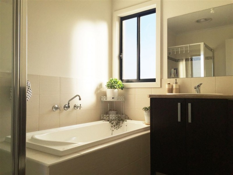 6/13 Viewgrand Boulevard, Epping VIC 3076