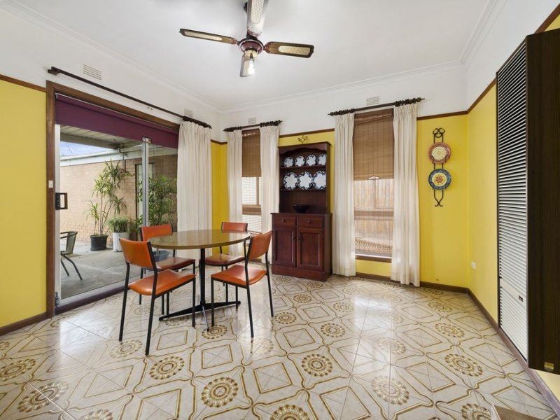 11 Burton Street, Lalor VIC 3075