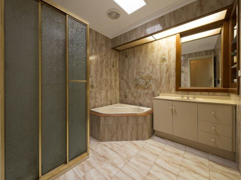 11 Burton Street, Lalor VIC 3075