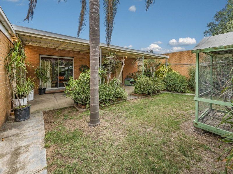 11 Burton Street, Lalor VIC 3075