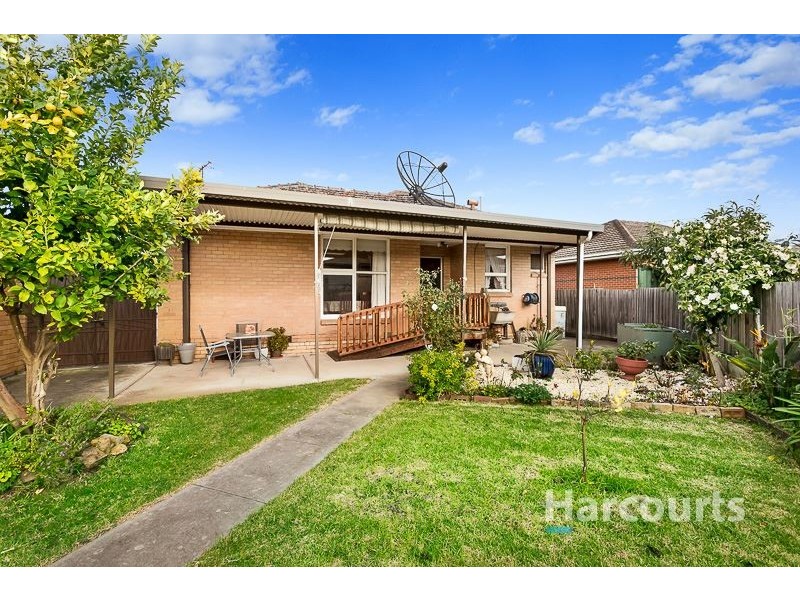 4 Morris Street, Reservoir VIC 3073
