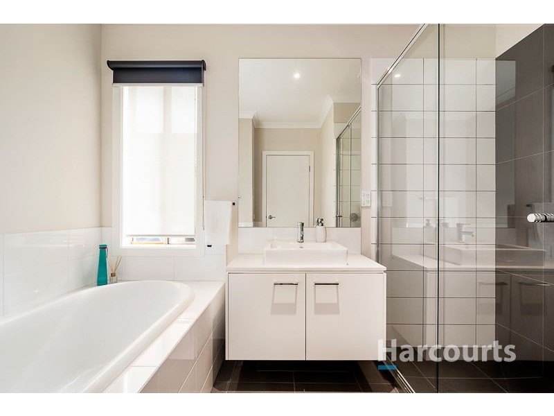 4 Parkedge Boulevard, Mernda VIC 3754