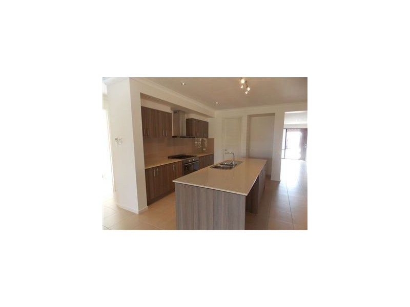 23 Stonegate Drive, Wollert VIC 3750