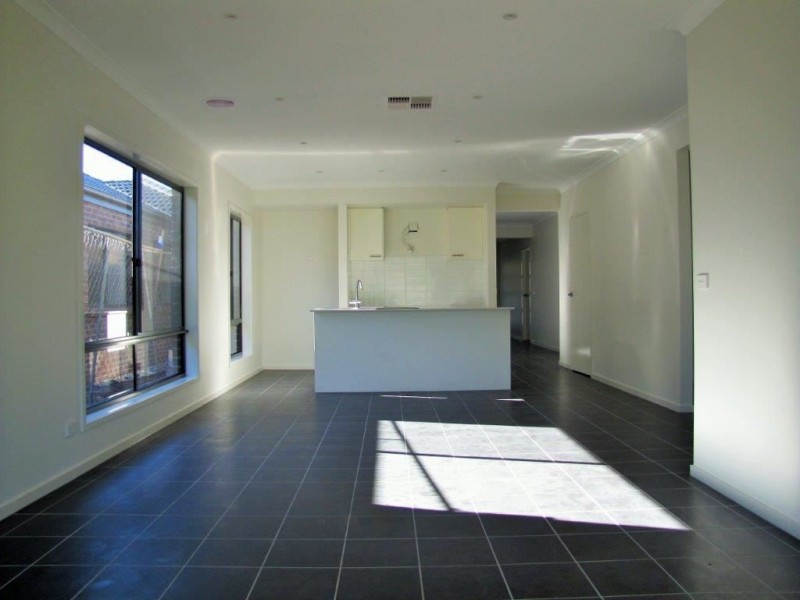 18 Fortitude Drive (Lot 2215), Craigieburn VIC 3064