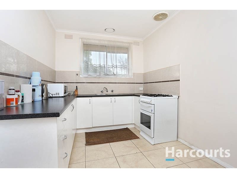 4/27 Allenby Avenue, Reservoir VIC 3073