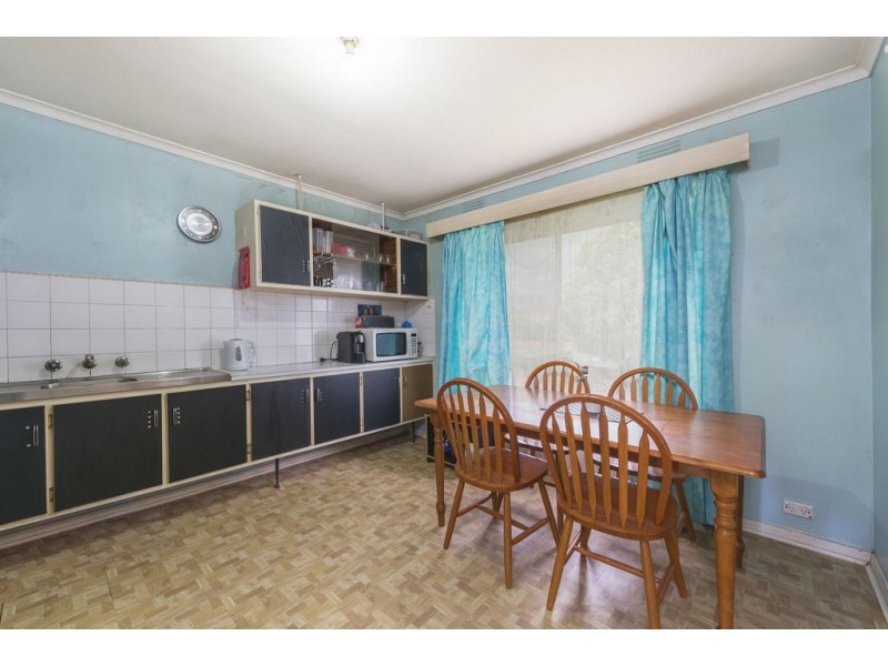 29 Darebin Drive, Thomastown VIC 3074